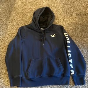 Men’s Hollister Hoodie, size small